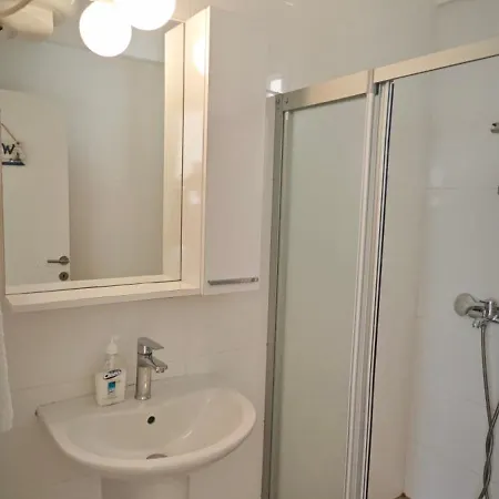 Caesar Seaside Two-rooms D2 11 * Trikomo